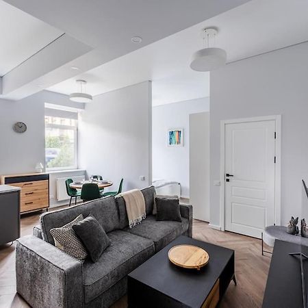 Modern Flat In Old Town Kaunas - Free Parking & Self Check-In Exterior foto